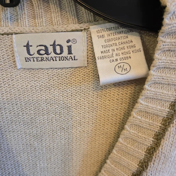 Vintage Embroidered Beige Cardigan Knit Sweater Vest with Dog Embroidered Blouse - Picture 5 of 9